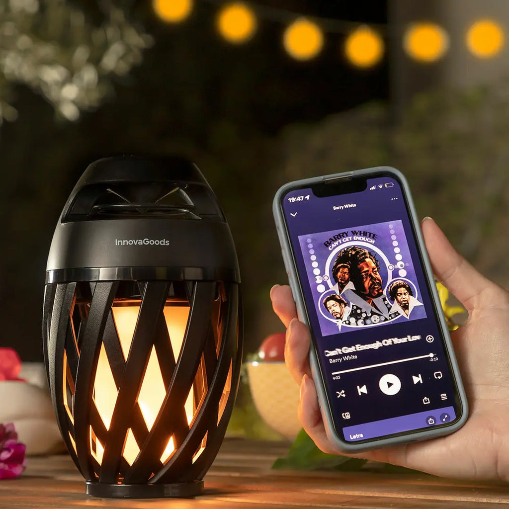 Altavoz Inalámbrico Bluetooth con LED Efecto Llama y Sonido Envolvente Spekkle InnovaGoods