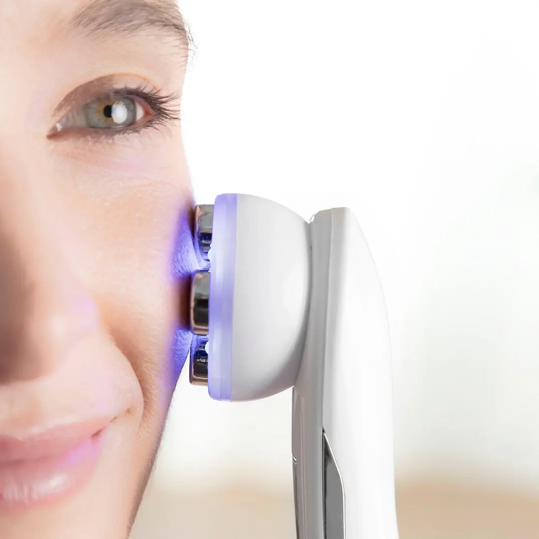 Masajeador Facial Reafirmante con Radiofrecuencia, Fototerapia y Electroestimulación | Wace InnovaGoods