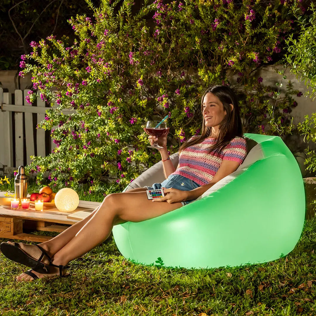 Sillón Hinchable con LED Multicolor y Mando a Distancia Chight InnovaGoods